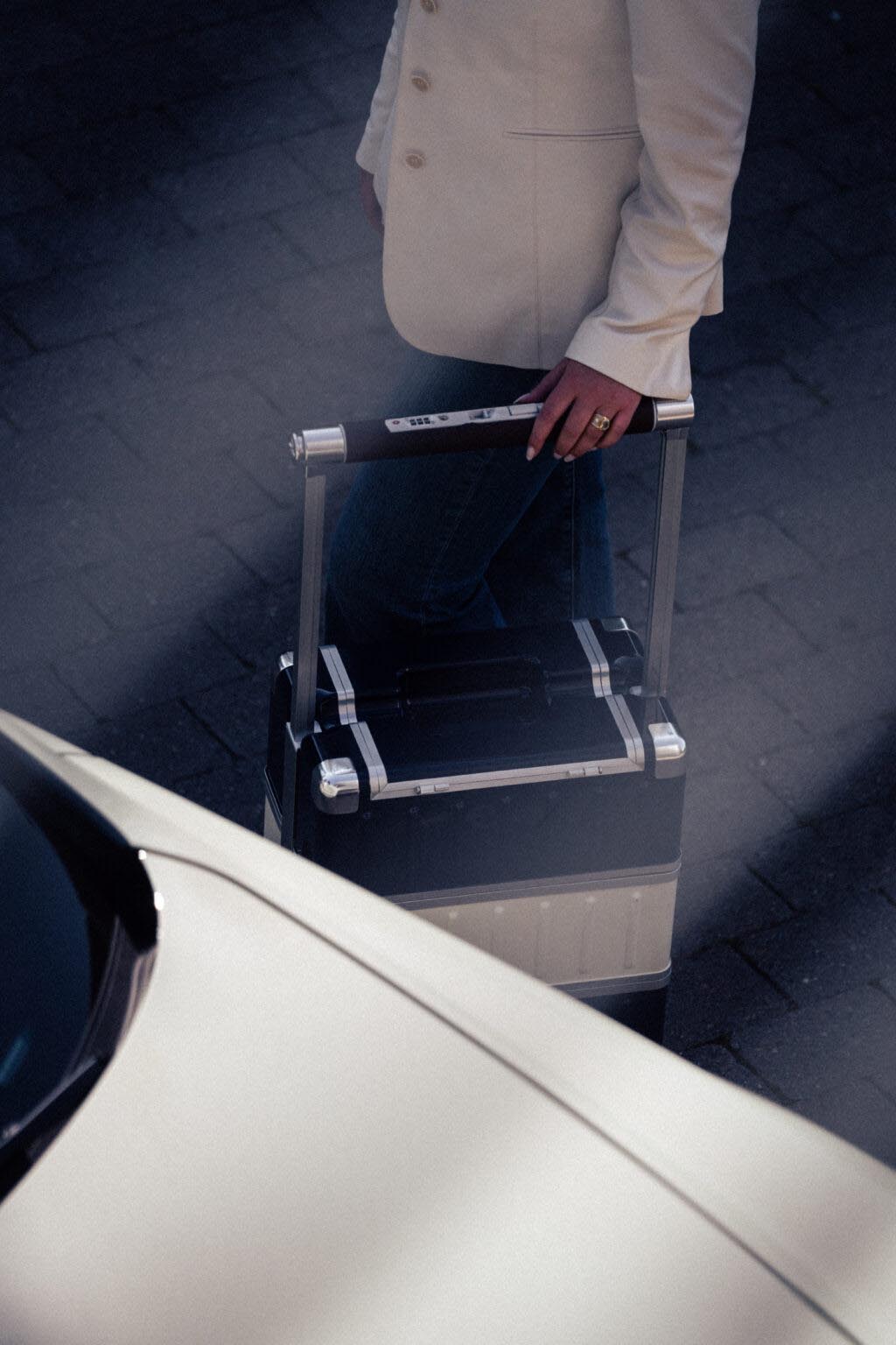 Drobe Cabin Trunk open as a wardrobe